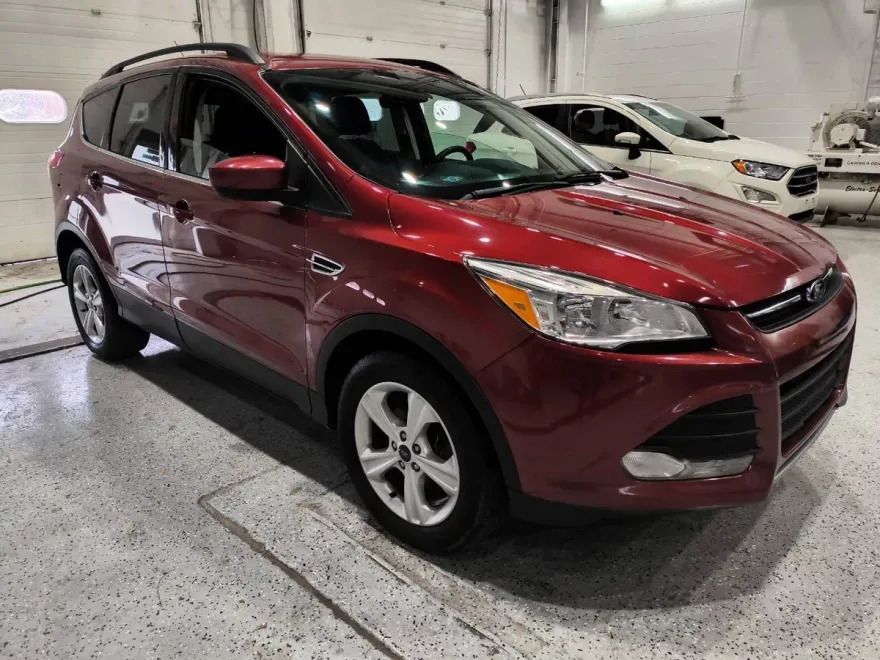 2016 Ford Escape photo 1