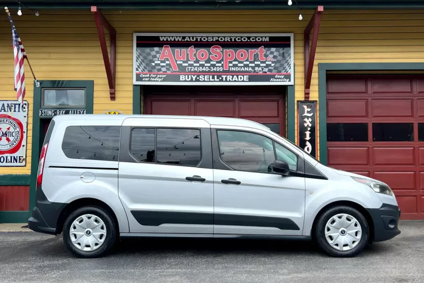 2016 Ford Transit Connect Wagon XL photo 1