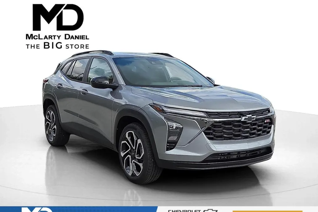 2025 Chevrolet Trax photo 1