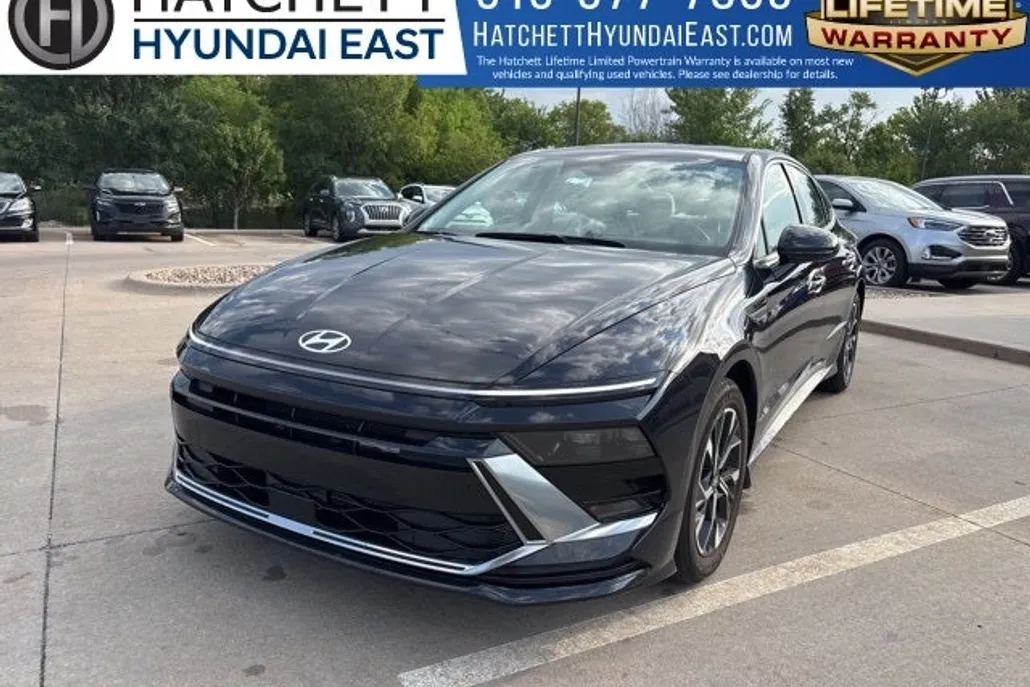 2024 Hyundai Sonata SEL photo 1