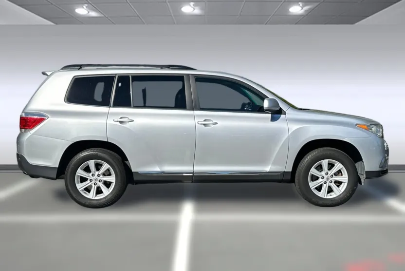 2012 Toyota Highlander Base Hybrid photo 1
