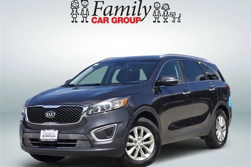 2016 Kia Sorento LX photo 1