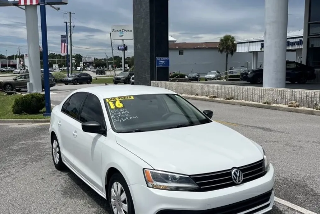 2016 Volkswagen Jetta 1.4T S photo 1