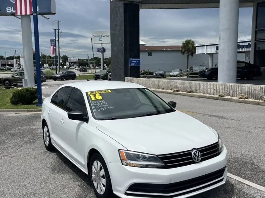 2016 Volkswagen Jetta 1.4T S photo 1