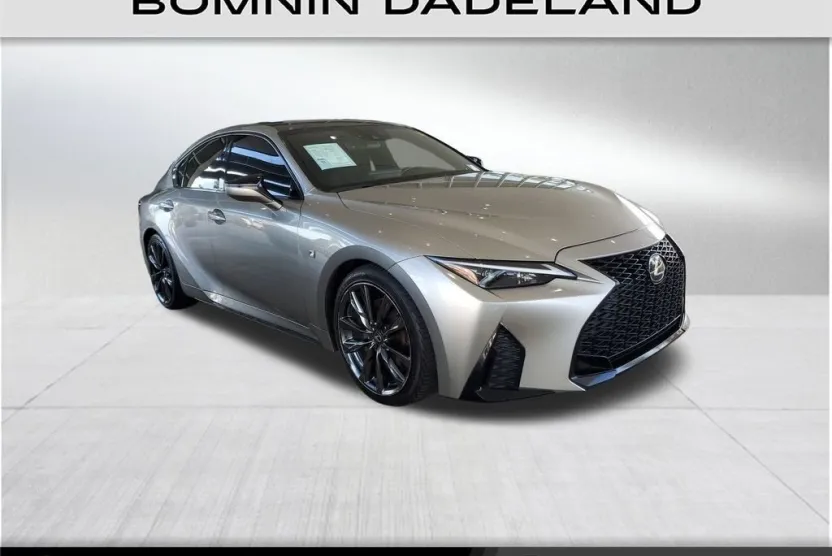 2022 Lexus IS 350 F SPORT photo 1