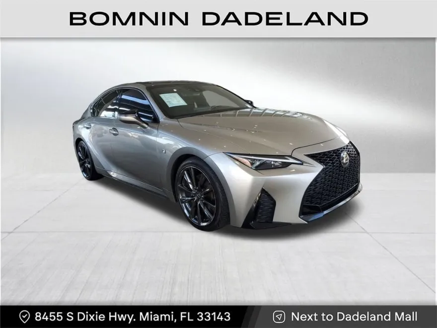 2022 Lexus IS 350 F SPORT photo 1