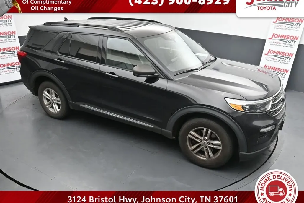 2020 Ford Explorer XLT photo 1