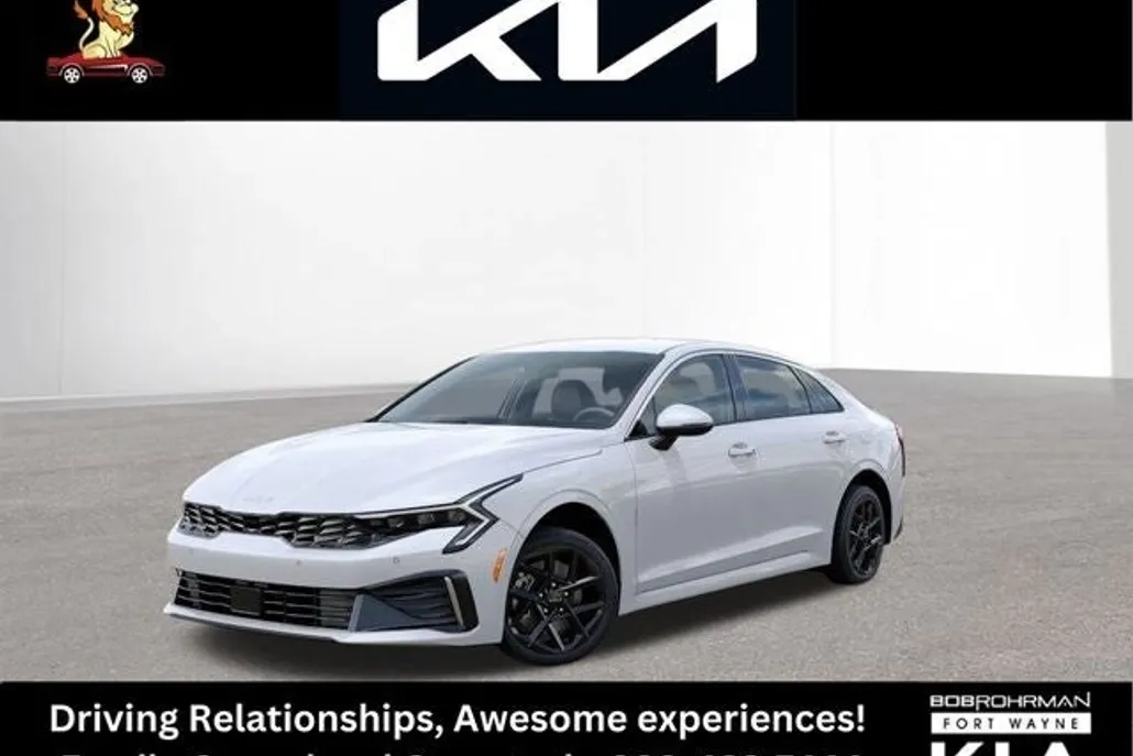 2026 Kia K5 LXS photo 1