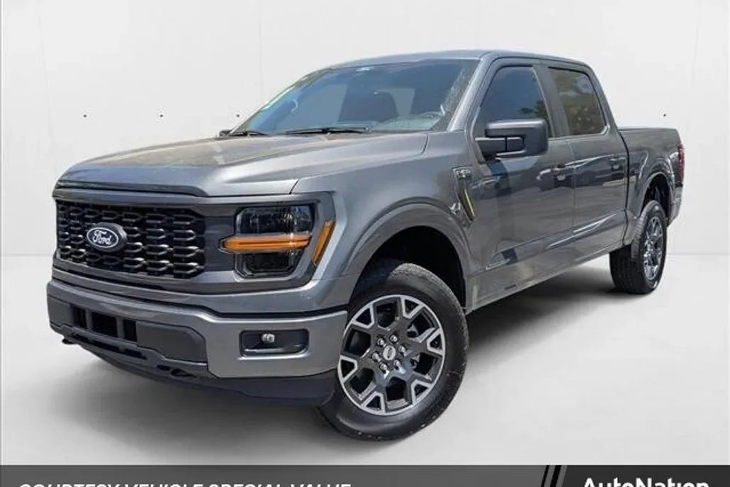 2025 Ford F-150 STX photo 1