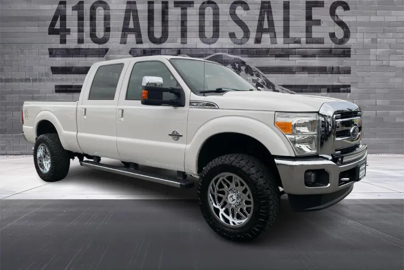 2013 Ford F-350 Lariat photo 1