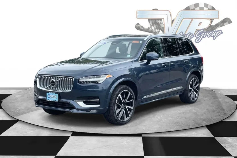 2024 Volvo XC90 AWD Plus photo 1