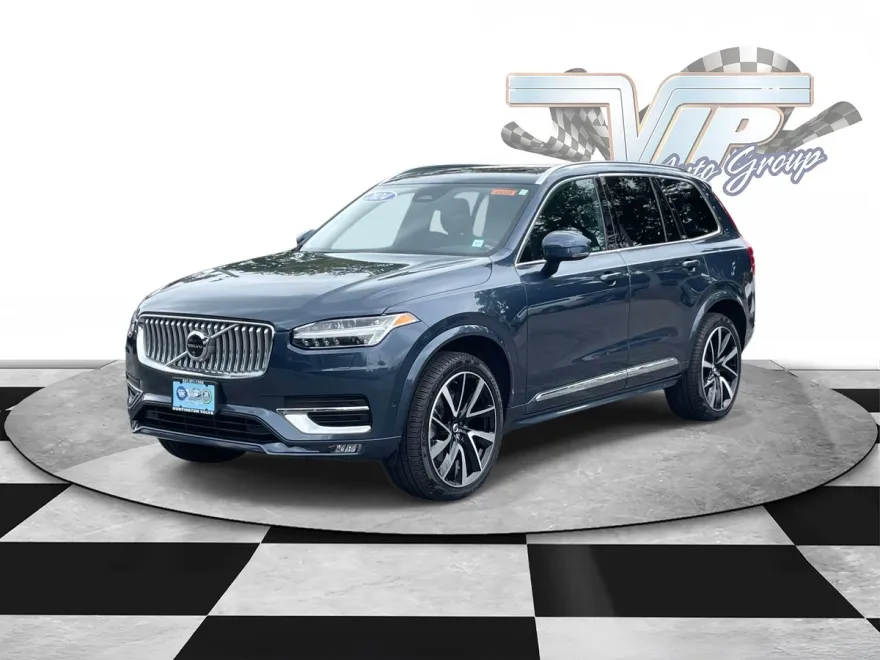 2024 Volvo XC90 AWD Plus photo 1