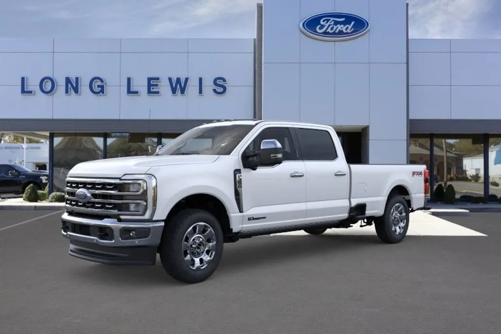 2025 Ford F-350 photo 1
