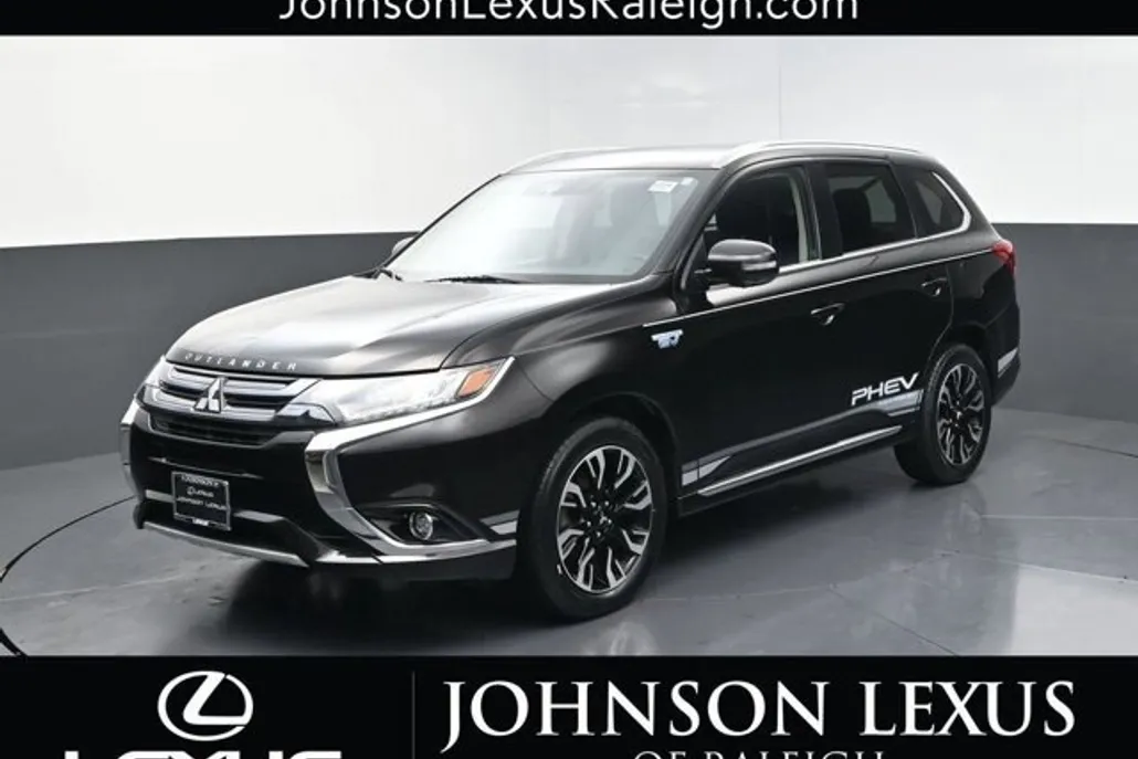 2018 Mitsubishi Outlander PHEV photo 1