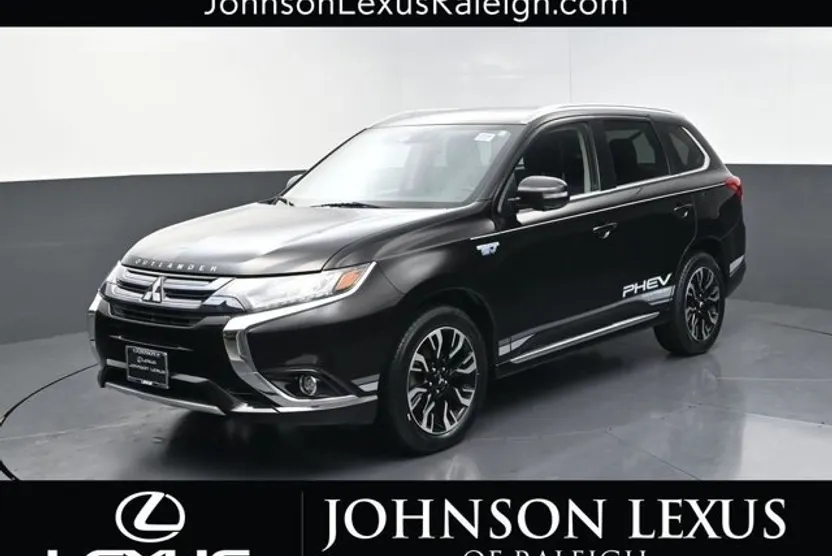 2018 Mitsubishi Outlander PHEV photo 1