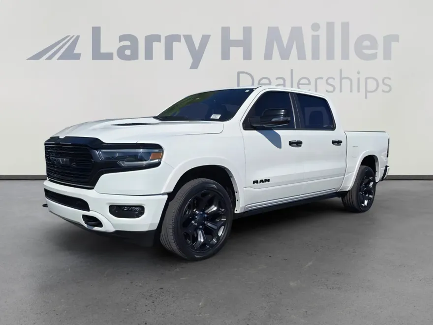 2023 Ram 1500 Limited photo 1