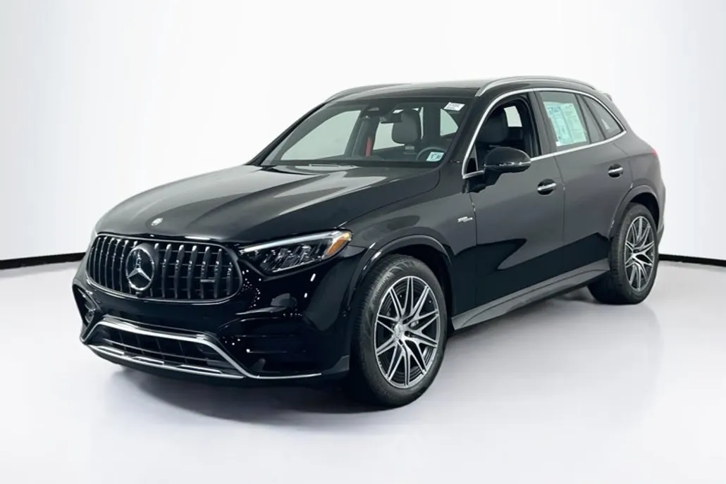 2025 Mercedes Benz GLC AMG photo 1