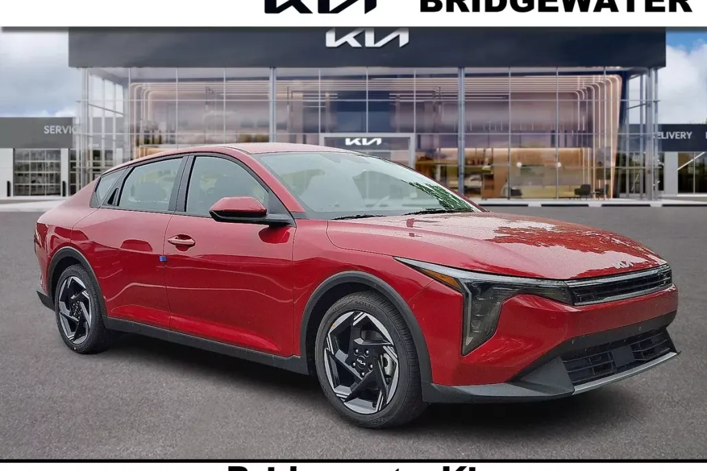 2025 Kia K4 EX photo 1