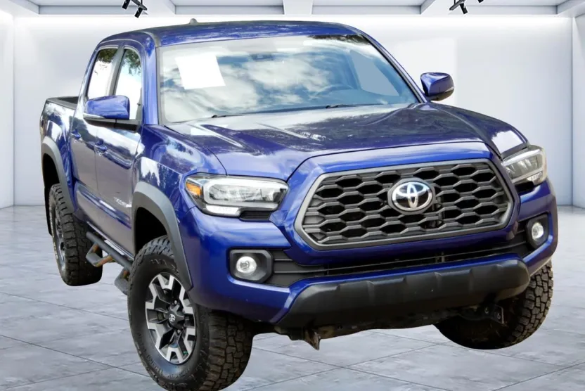 2022 Toyota Tacoma TRD V6 photo 1