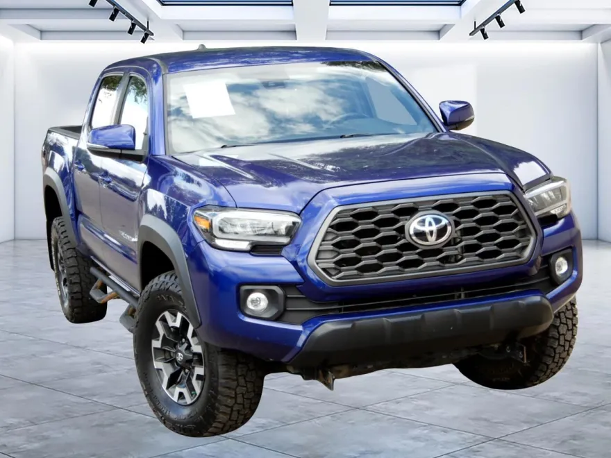 2022 Toyota Tacoma TRD V6 photo 1