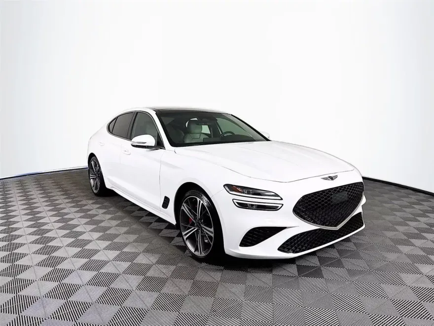 2025 Genesis G70 3.3T Sport Advanced photo 1