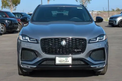 2024 Jaguar F-PACE P250 R-Dynamic S photo 2