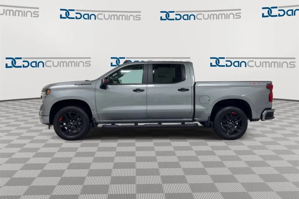 2026 Chevrolet Silverado RST photo 1