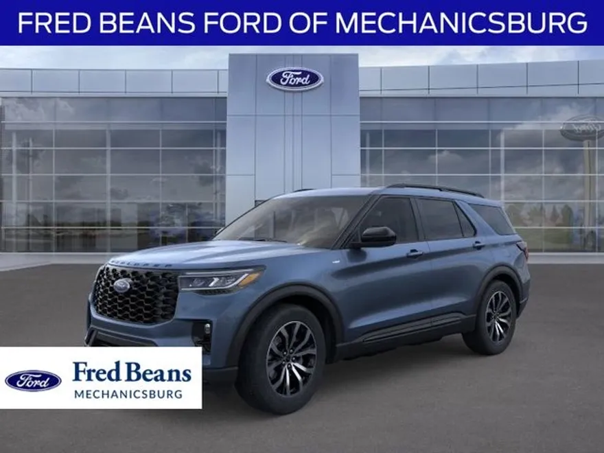 2025 Ford Explorer ST-Line photo 1