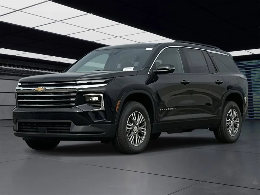 2025 Chevrolet Traverse photo 1