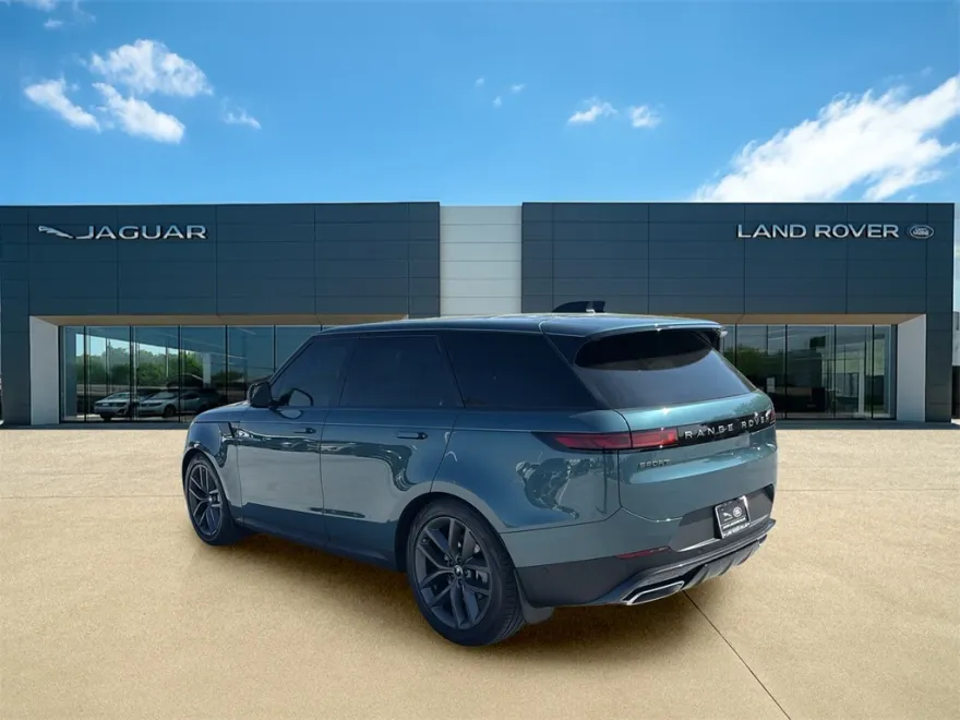 2025 Land Rover Range Rover Sport SE photo 1