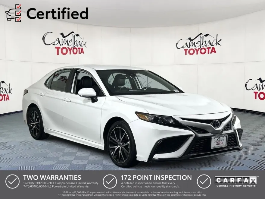 2024 Toyota Camry SE photo 1