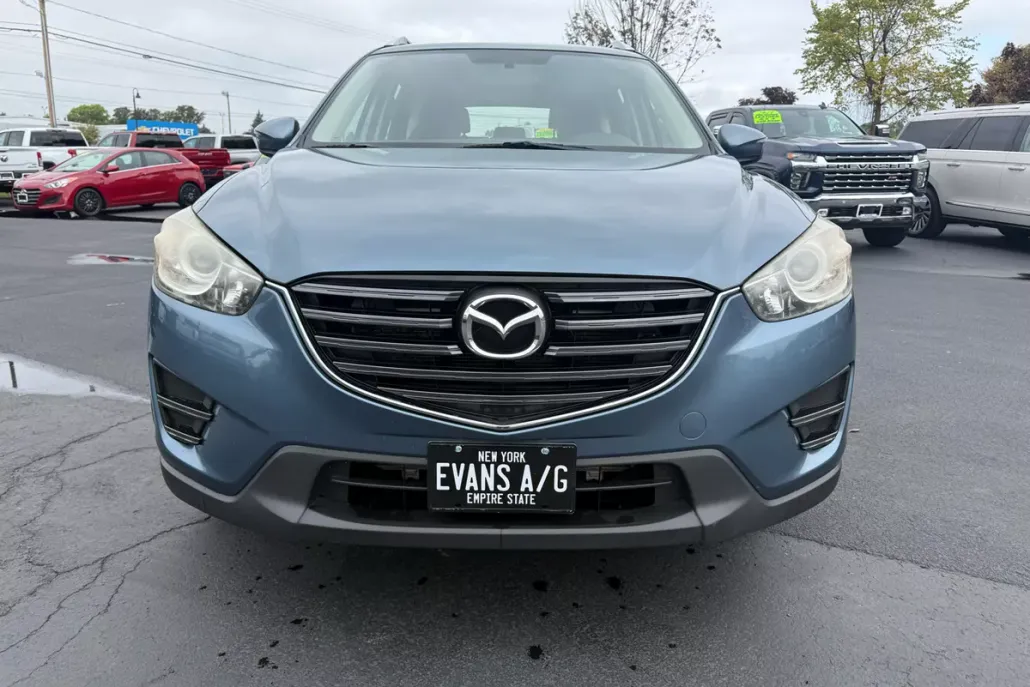 2016 Mazda CX-5 Sport photo 1
