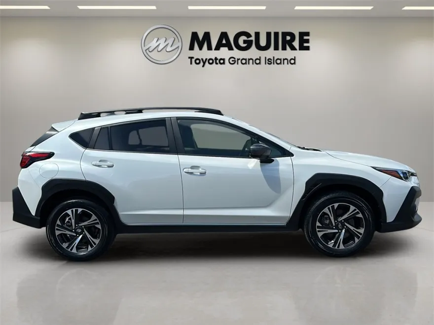 2024 Subaru Crosstrek Premium photo 1