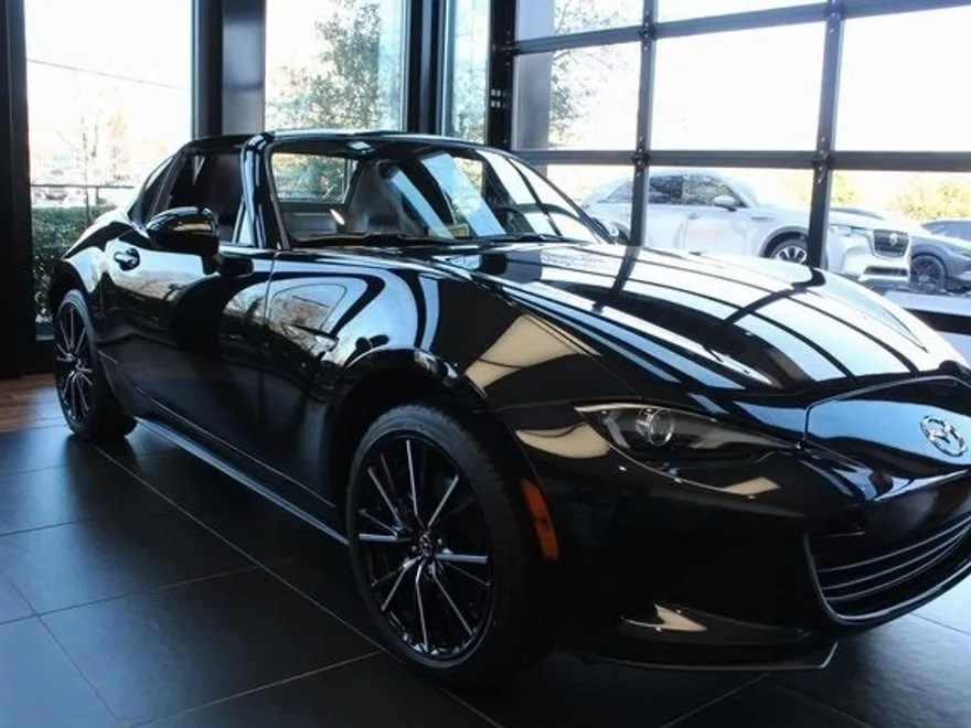 2025 Mazda MX-5 Miata Miata RF Grand Touring photo 1