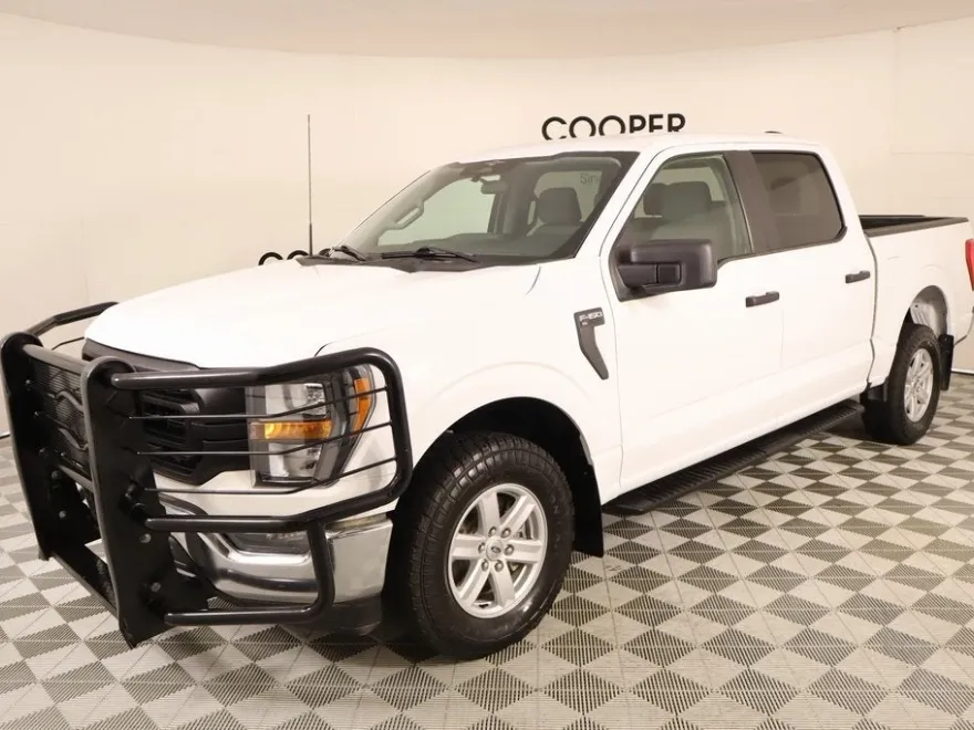 2023 Ford F-150 XL photo 1
