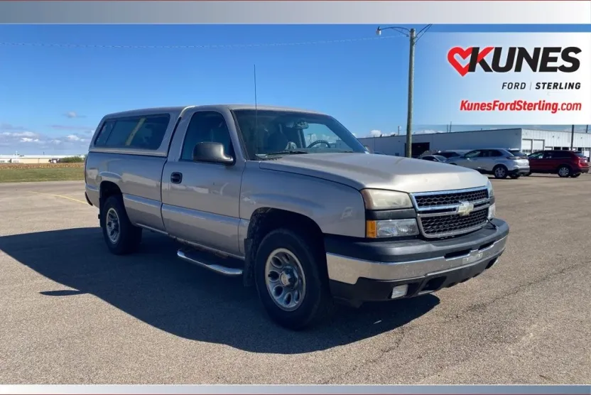 2006 Chevrolet Silverado 1500 Work Truck photo 1