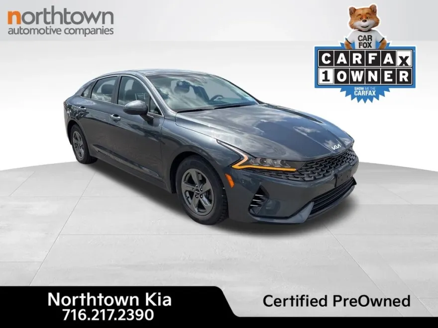 2022 Kia K5 LXS photo 1