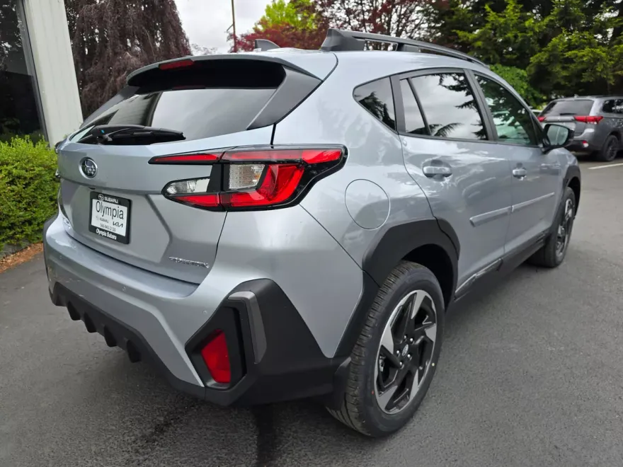 2025 Subaru Crosstrek Limited photo 1