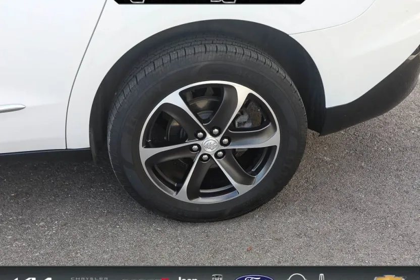 2021 Buick Enclave Essence photo 1
