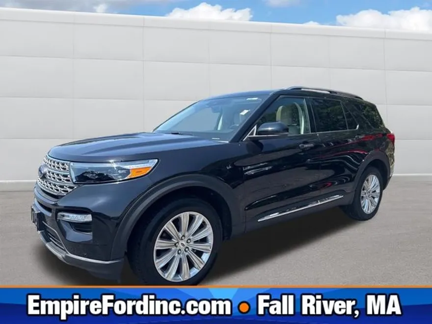 2024 Ford Explorer Limited photo 1