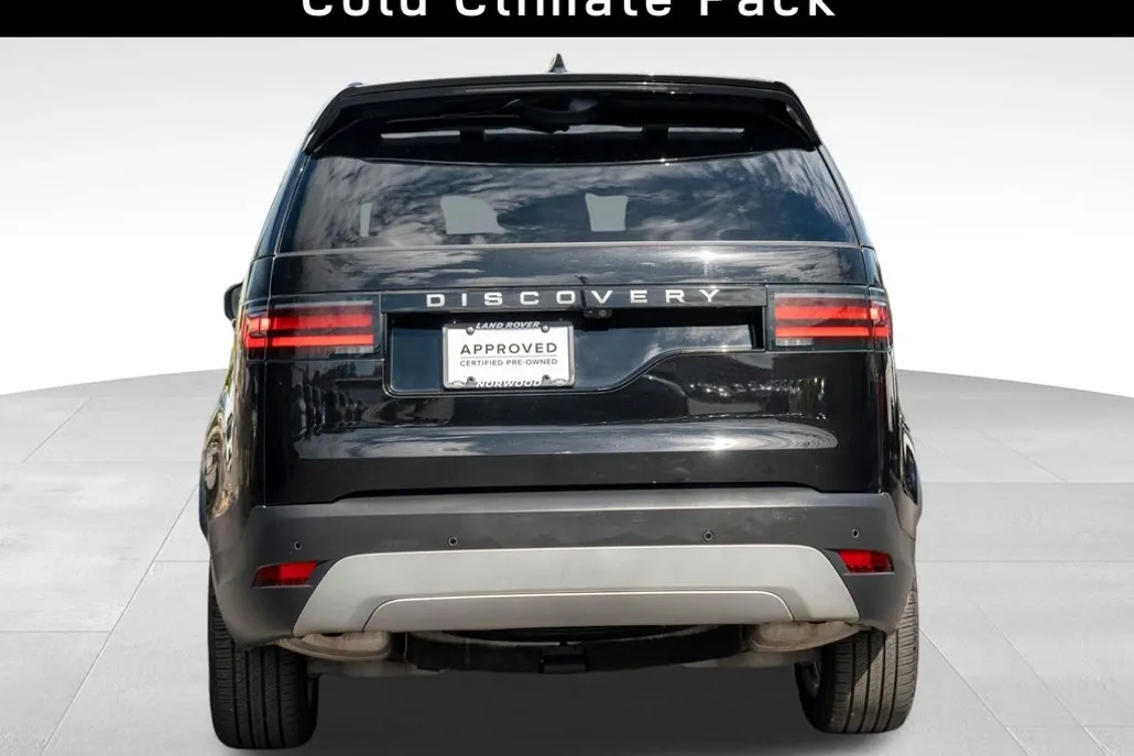 2024 Land Rover Discovery S photo 1