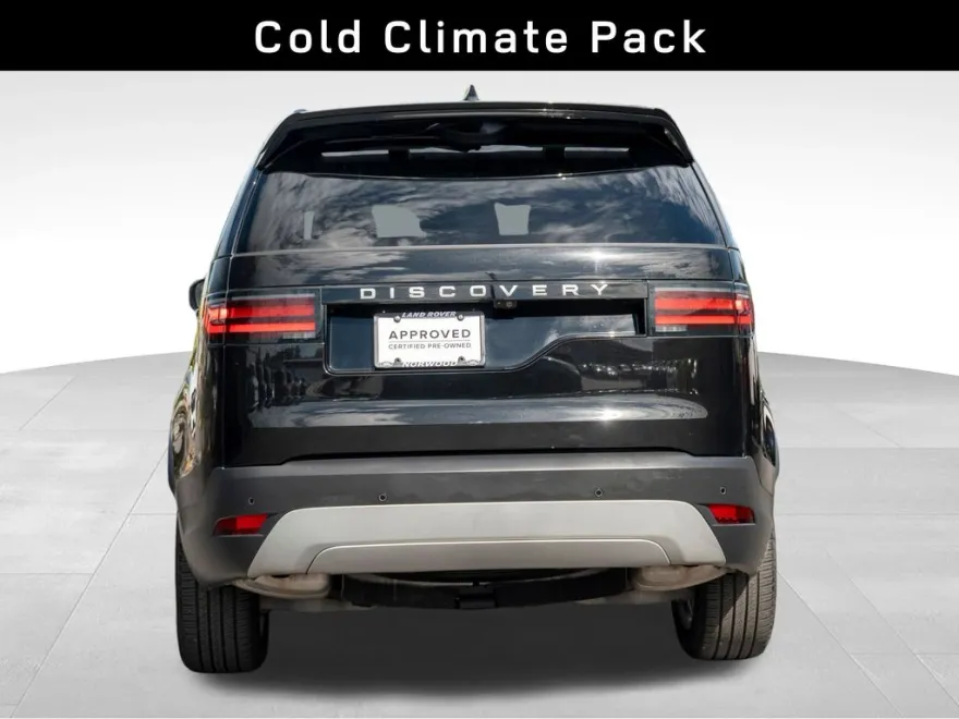 2024 Land Rover Discovery S photo 1