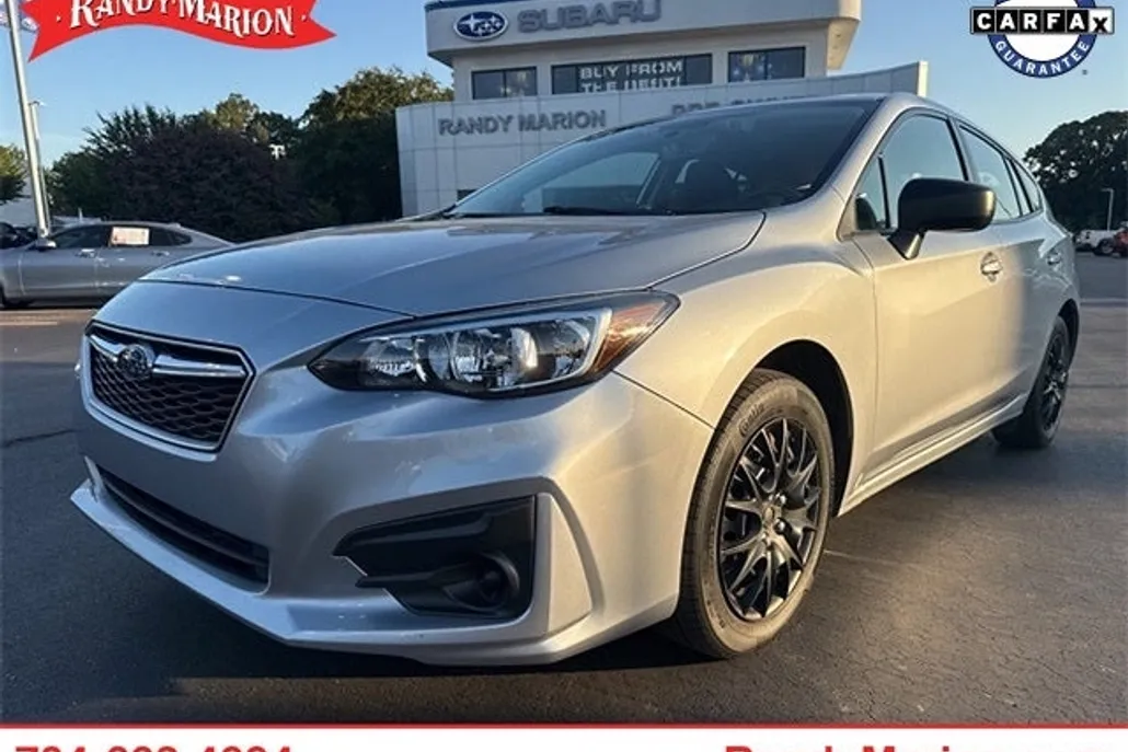 2019 Subaru Impreza 2.0i photo 1