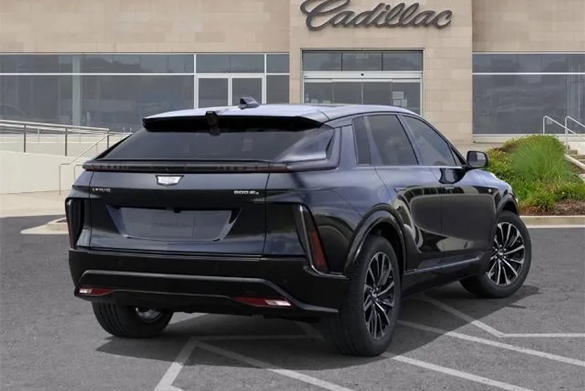 2026 Cadillac Lyriq Sport photo 1