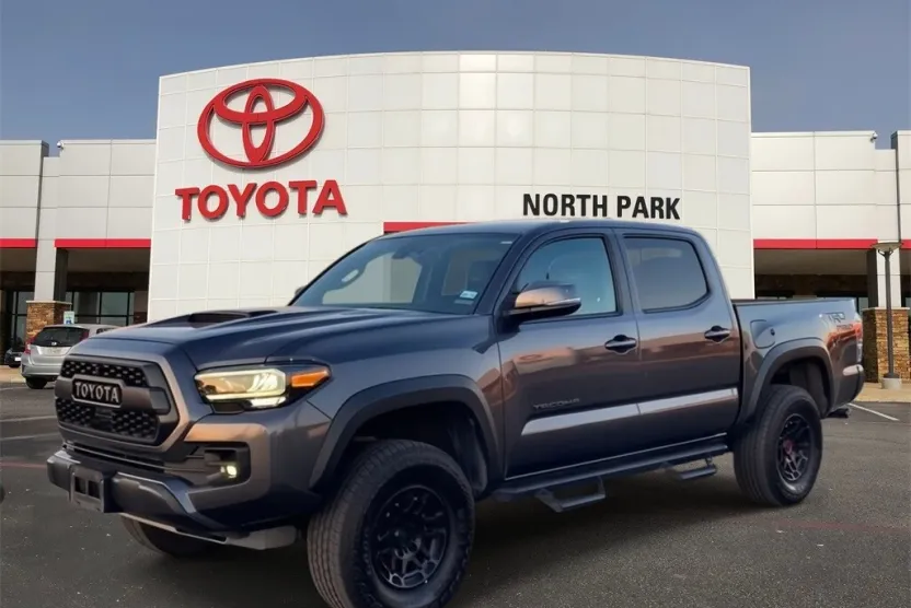 2023 Toyota Tacoma TRD Pro photo 1