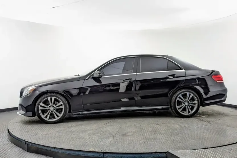 2016 Mercedes Benz E 350 Sport photo 1