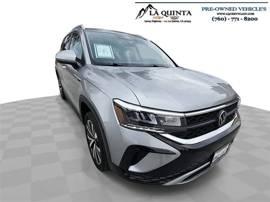 2024 Volkswagen Taos SE photo 1
