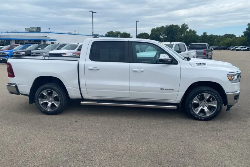 2023 Ram 1500 Laramie photo 1