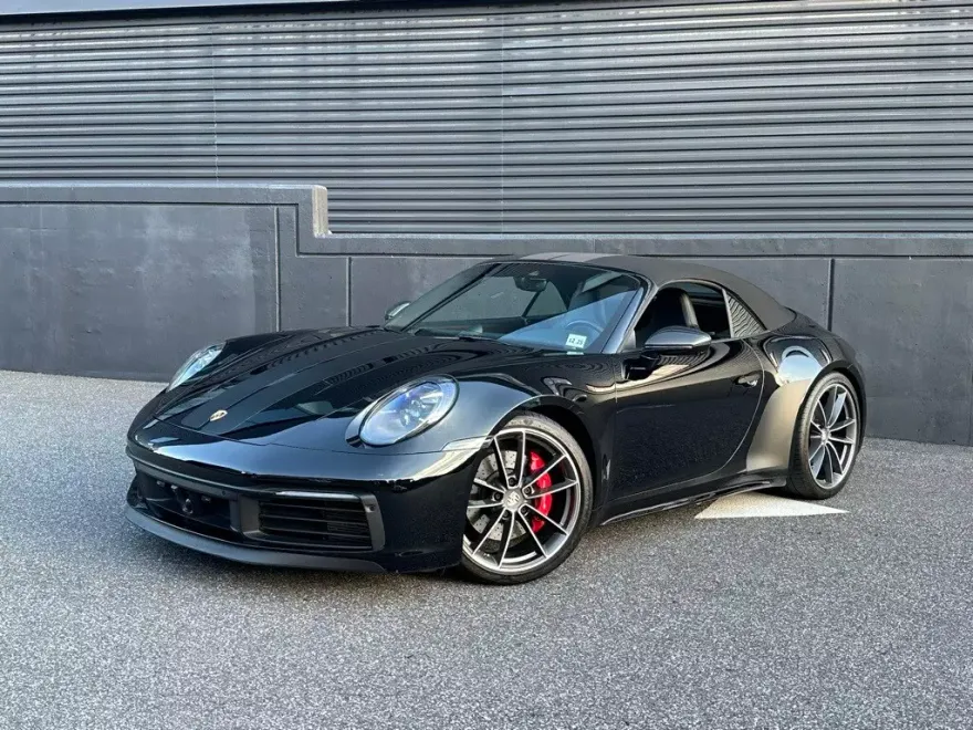 2021 Porsche 911 Cabriolet 4S 4 GTS photo 1