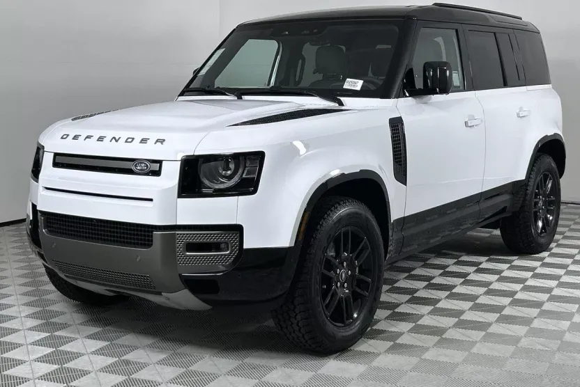 2025 Land Rover Defender 110 X-Dynamic SE photo 1